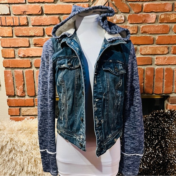FREE PEOPLE Distressed Sweater Jean Jacket - Picture 6 of 11